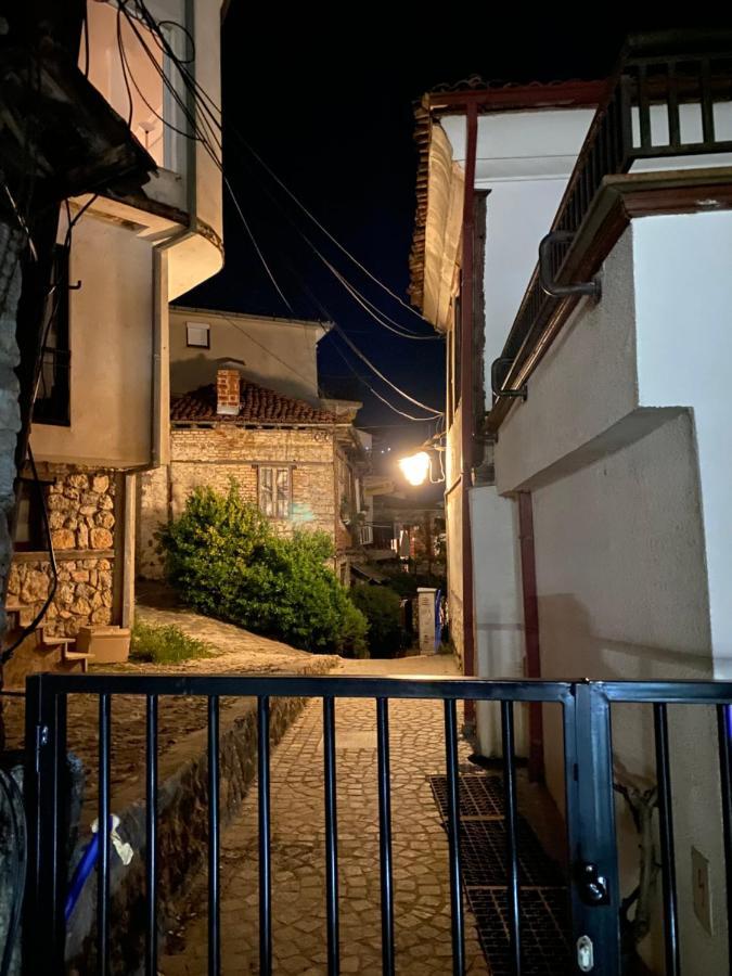 אוהריד Wild Pear Old Town Boutique Accommodation מראה חיצוני תמונה