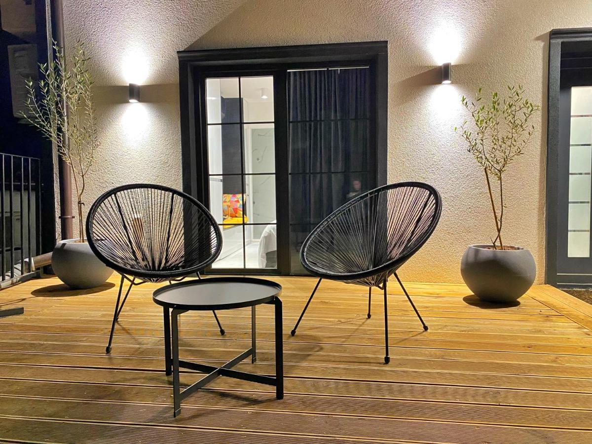 אוהריד Wild Pear Old Town Boutique Accommodation מראה חיצוני תמונה